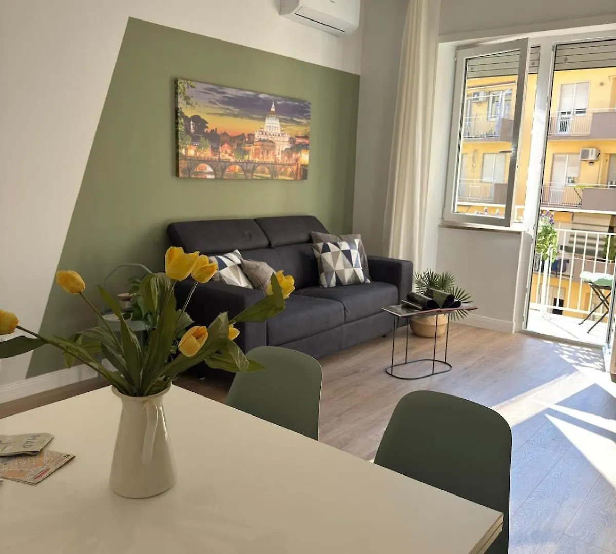 Flag Apartment - Metro A - Subaugusta Rome Italy